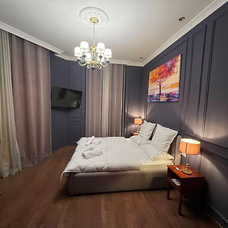 Amo'S Hotel Shkodër エクステリア 写真