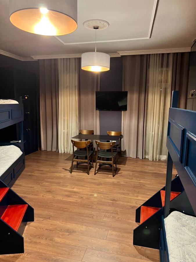 Amo'S Hotel Shkodër エクステリア 写真