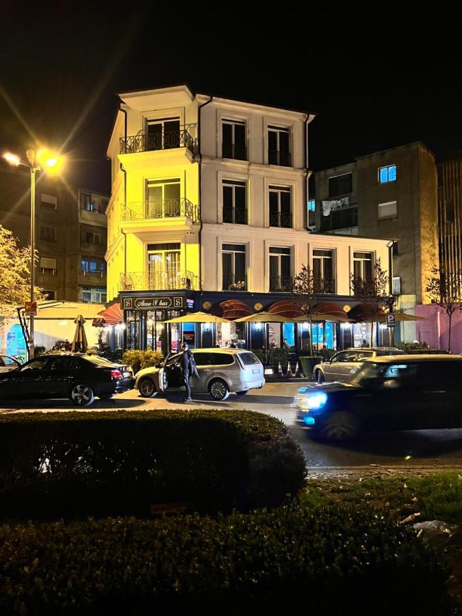Amo'S Hotel Shkodër エクステリア 写真