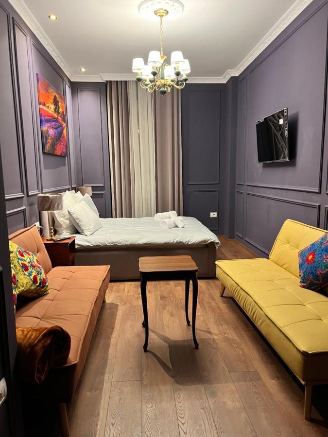 Amo'S Hotel Shkodër エクステリア 写真