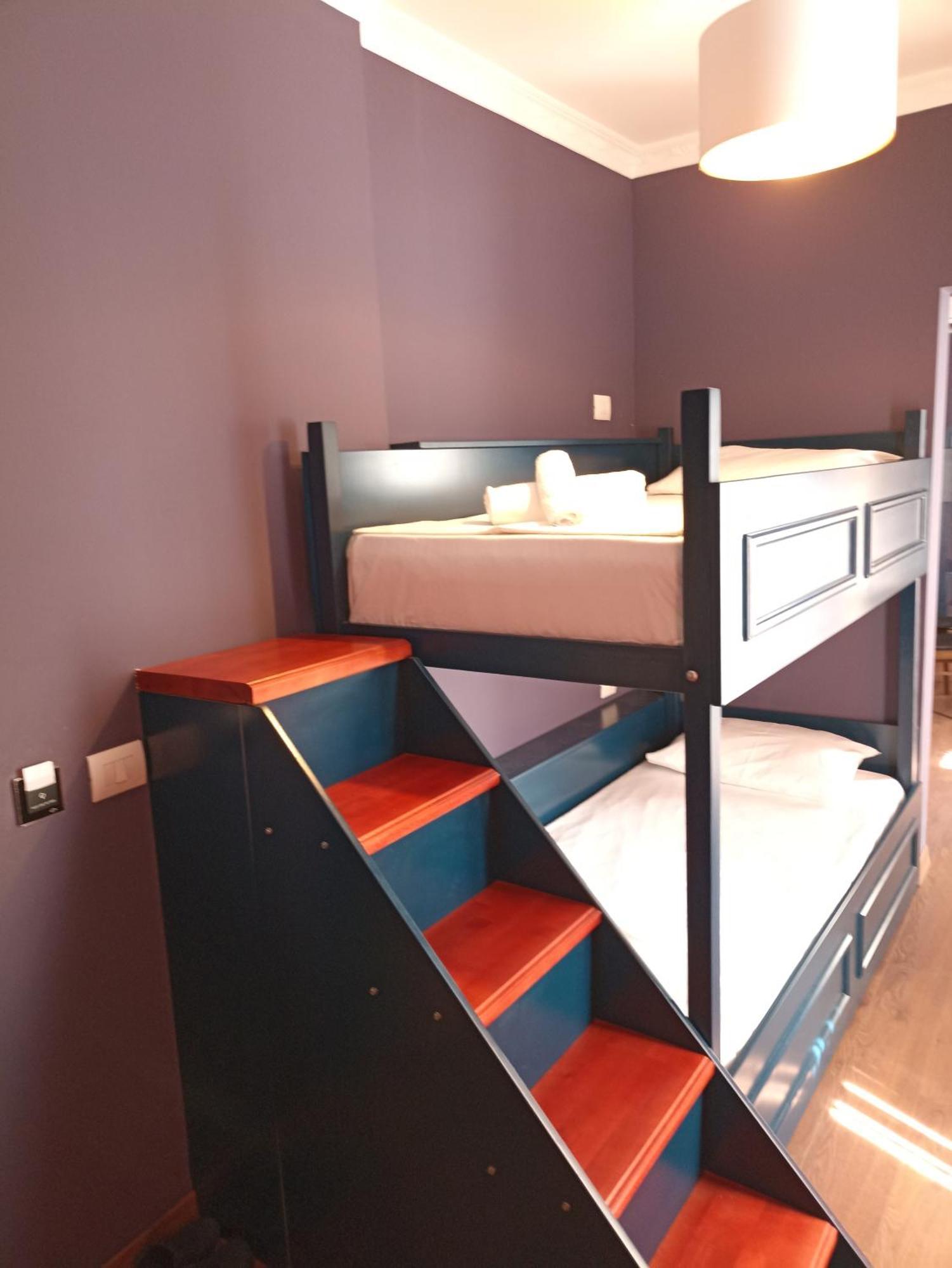 Amo'S Hotel Shkodër エクステリア 写真